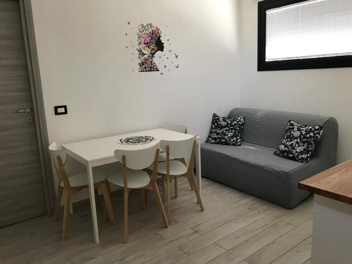 La Rosa App Apartment Livorno Ngoại thất bức ảnh
